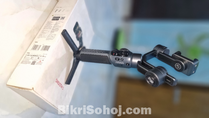 ইমার্জেন্সি টাকার প্রয়োজনে Smooth 5 Gimbal বিক্রি (বক্সসহ)